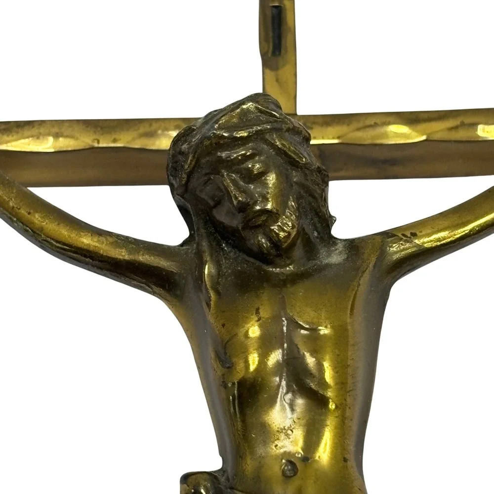 Vintage Brass Wall Crucifix INRI Hammered Metal Religious Cross Jesus Corpus 10" - Picture 2 of 9